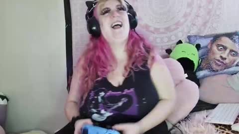 Veronica Lehane online show from 01-09-25, 05:00