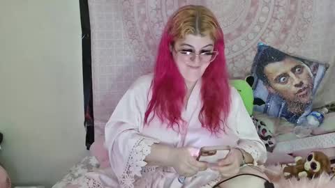 Veronica Lehane online show from 01-19-25, 04:25