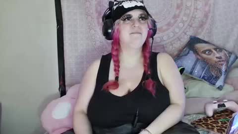 Veronica Lehane online show from 01-26-25, 08:02