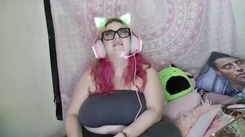 Veronica Lehane online show from 02-13-25, 03:39