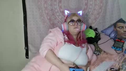 Veronica Lehane online show from 02-15-25, 05:50