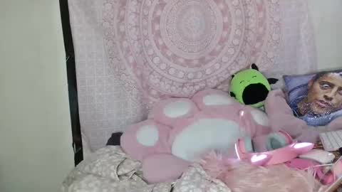 Veronica Lehane online show from 02-28-25, 07:03