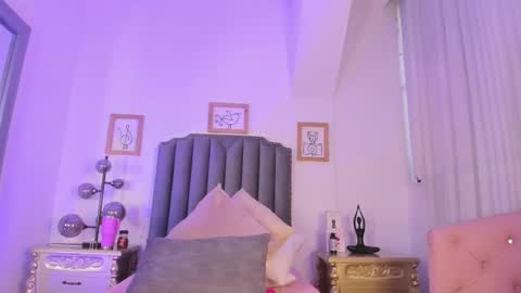   online show from 09-24-25, 11:46