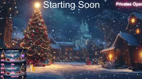 Snapshot of vegas_romance chatting on 12-11-24, 12:44 vegas_romance online show from 12-11-24, 12:44