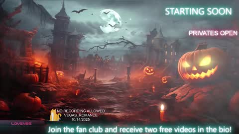 Snapshot of vegas_romance chatting on 10-15-25, 01:39 vegas_romance online show from 10-15-25, 01:39