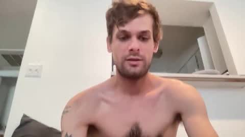 Snapshot of vegassangel chatting on 05-02-26, 06:13 Joeyyy online show from 05-02-26, 06:13