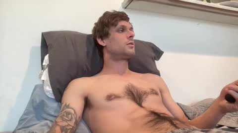 Snapshot of vegassangel chatting on 05-17-26, 12:41 Joeyyy online show from 05-17-26, 12:41
