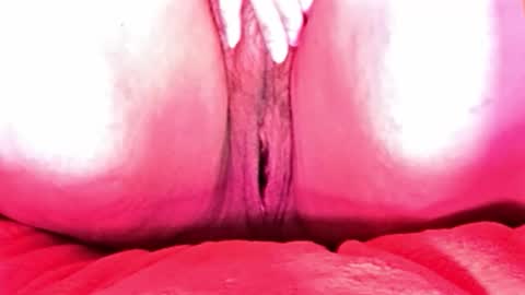 Snapshot of veheveun chatting on 05-03-26, 04:29 Vehe Veun online show from 05-03-26, 04:29