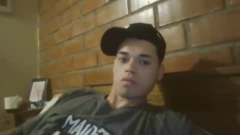 velasmanu1 online show from 12-05-25, 04:21