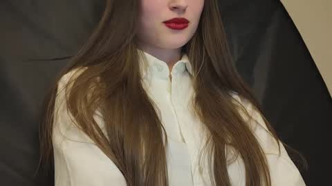 Snapshot of veld16 chatting on 01-22-25, 03:52 Katerina online show from 01-22-25, 03:52