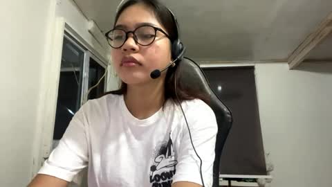 Sophie online show from 06-05-26, 02:34