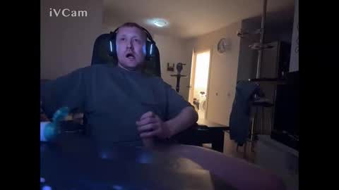 Snapshot of velikiibelyi17 chatting on 11-01-25, 06:21 Deniel online show from 11-01-25, 06:21