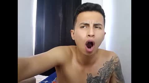 velk_hot1 online show from 12-31-24, 06:35