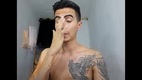 velk_hot1 online show from 01-05-25, 02:27