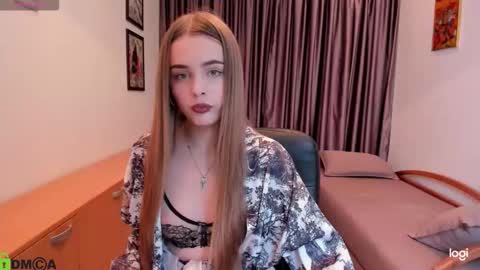 velora_vyxen online show from 10-15-25, 12:27