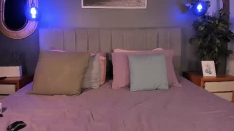 Snapshot of veluna_ chatting on 06-30-26, 11:11 veluna_ online show from 06-30-26, 11:11
