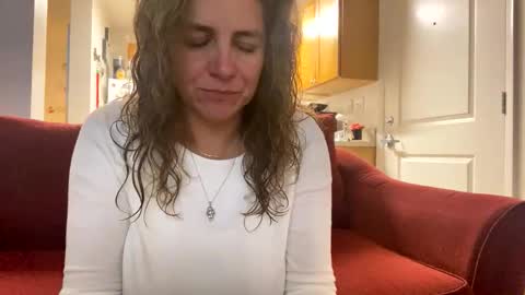 Velvet online show from 12-20-25, 07:48