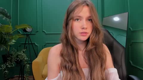 velvet_cherry online show from 01-23-25, 07:51