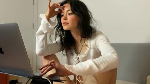 Snapshot of velvet_debt chatting on 02-17-26, 02:30 Jess online show from 02-17-26, 02:30