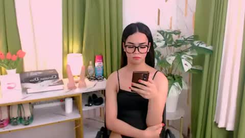 Snapshot of velvet_seductionprincess chatting on 07-07-26, 06:58 Velvet online show from 07-07-26, 06:58