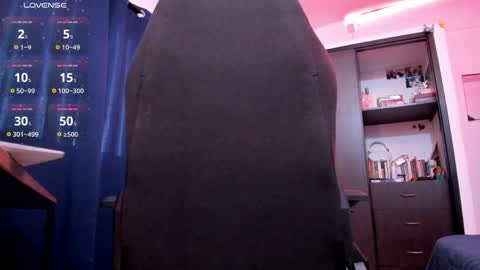 Snapshot of velvet_skyn chatting on 06-02-26, 01:57 juansito online show from 06-02-26, 01:57