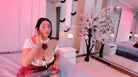 Velvet Doll  online show from 10-20-25, 09:48