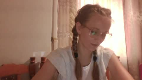 velvetintuition online show from 06-23-26, 05:55