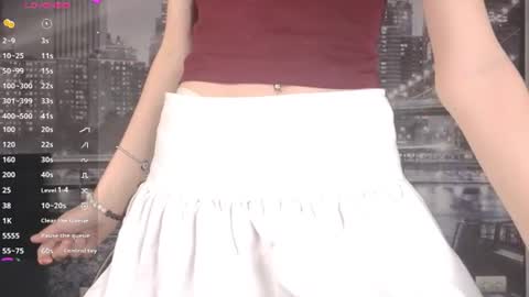 Snapshot of velvetrisque chatting on 06-10-26, 07:18 Kelly online show from 06-10-26, 07:18