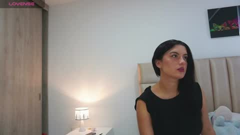 velvet online show from 06-28-26, 08:59