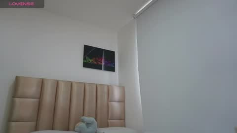 velvet online show from 07-18-26, 08:45