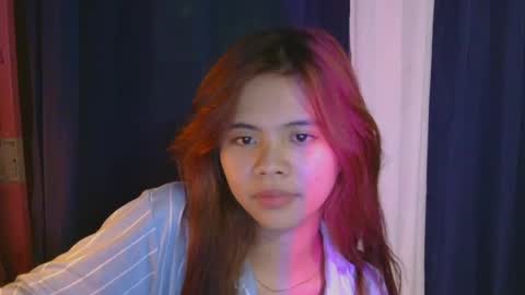 Snapshot of velvetvixen_24 chatting on 07-14-26, 10:15 vixen online show from 07-14-26, 10:15
