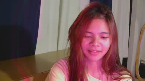 Snapshot of velvetvixen_24 chatting on 07-19-26, 08:12 vixen online show from 07-19-26, 08:12