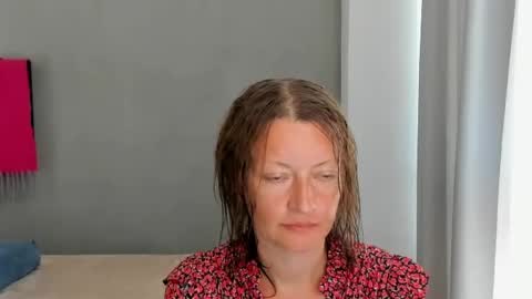 Snapshot of velvetzara chatting on 07-25-26, 12:36 velvetzara online show from 07-25-26, 12:36