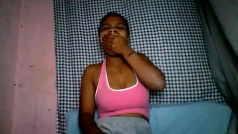 Snapshot of velyssa chatting on 07-24-26, 07:45 velyssa online show from 07-24-26, 07:45
