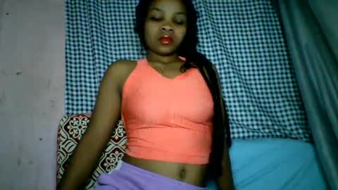 Snapshot of velyssa chatting on 07-27-26, 12:45 velyssa online show from 07-27-26, 12:45