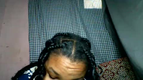 Snapshot of velyssa chatting on 07-30-26, 01:21 velyssa online show from 07-30-26, 01:21