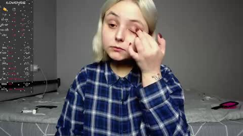 eva 3 online show from 12-13-25, 10:04