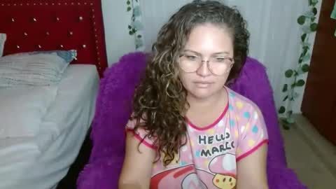 venecasexy44 online show from 05-05-26, 11:51