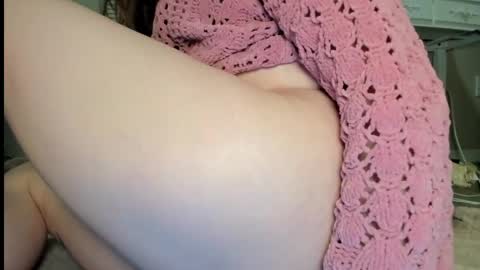 Snapshot of venicebtchh chatting on 04-27-26, 01:58 Harley instahailharleyy online show from 04-27-26, 01:58