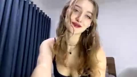 Emily online show from 03-07-26, 10:12