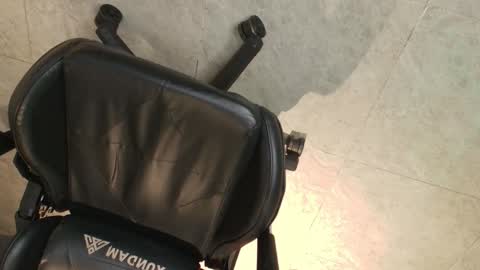 Snapshot of venomdoll_ chatting on 12-20-25, 11:39 VALERIA online show from 12-20-25, 11:39