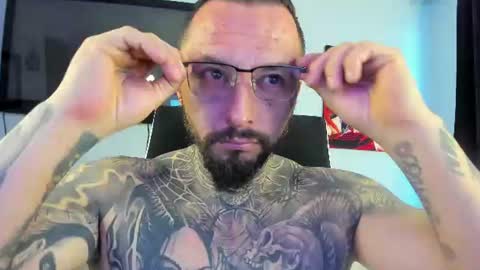 VENOMHEAT online show from 06-25-26, 10:03