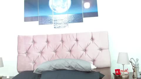 Snapshot of venus__morgan chatting on 01-27-25, 03:39 venus__morgan online show from 01-27-25, 03:39