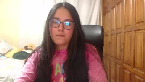 Snapshot of venus_cat_ chatting on 05-18-26, 03:02 Venus online show from 05-18-26, 03:02
