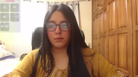 Snapshot of venus_cat_ chatting on 06-28-26, 10:27 Venus online show from 06-28-26, 10:27