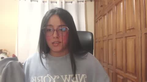 Snapshot of venus_cat_ chatting on 07-09-26, 03:32 Venus online show from 07-09-26, 03:32