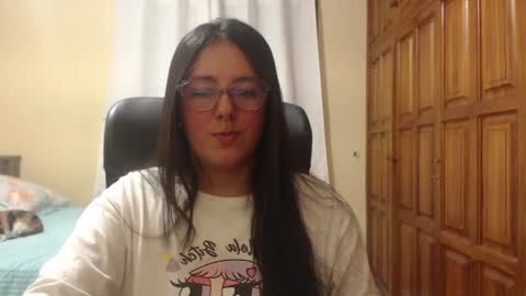 Snapshot of venus_cat_ chatting on 07-25-26, 01:36 Venus online show from 07-25-26, 01:36