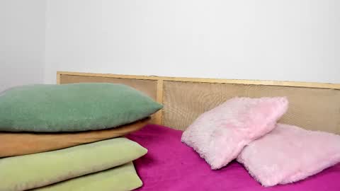 Sofi online show from 02-28-25, 05:15