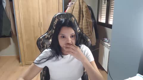 Snapshot of venus_sensual69 chatting on 02-16-25, 11:05 Venus independent model online show from 02-16-25, 11:05