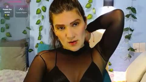 Snapshot of venus_swet chatting on 08-09-26, 12:23 Catalina online show from 08-09-26, 12:23